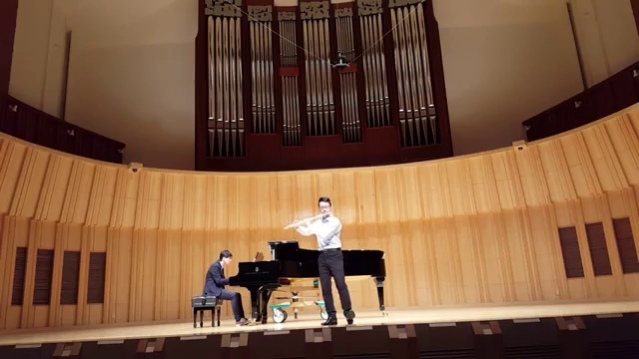 H. Otaka Concerto for Flute and Orchestra Op. 30b 3rd mov. 音樂會彩排片段