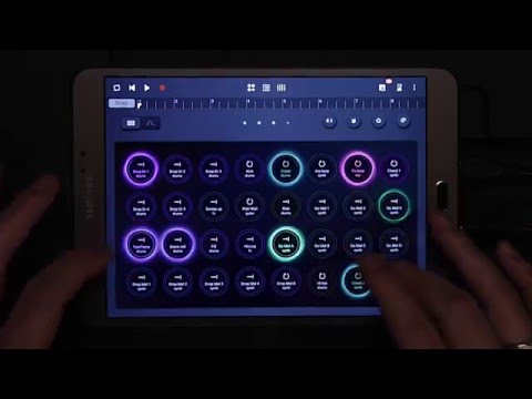 "Space Walk" performed on the Soundcamp Looper (song mode)