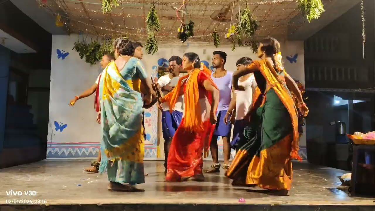 మోసయ్యపేట దేవుడి జట్టు 𝐩𝐡:𝟗𝟕𝟎𝟒𝟏𝟎𝟓𝟎𝟑𝟑