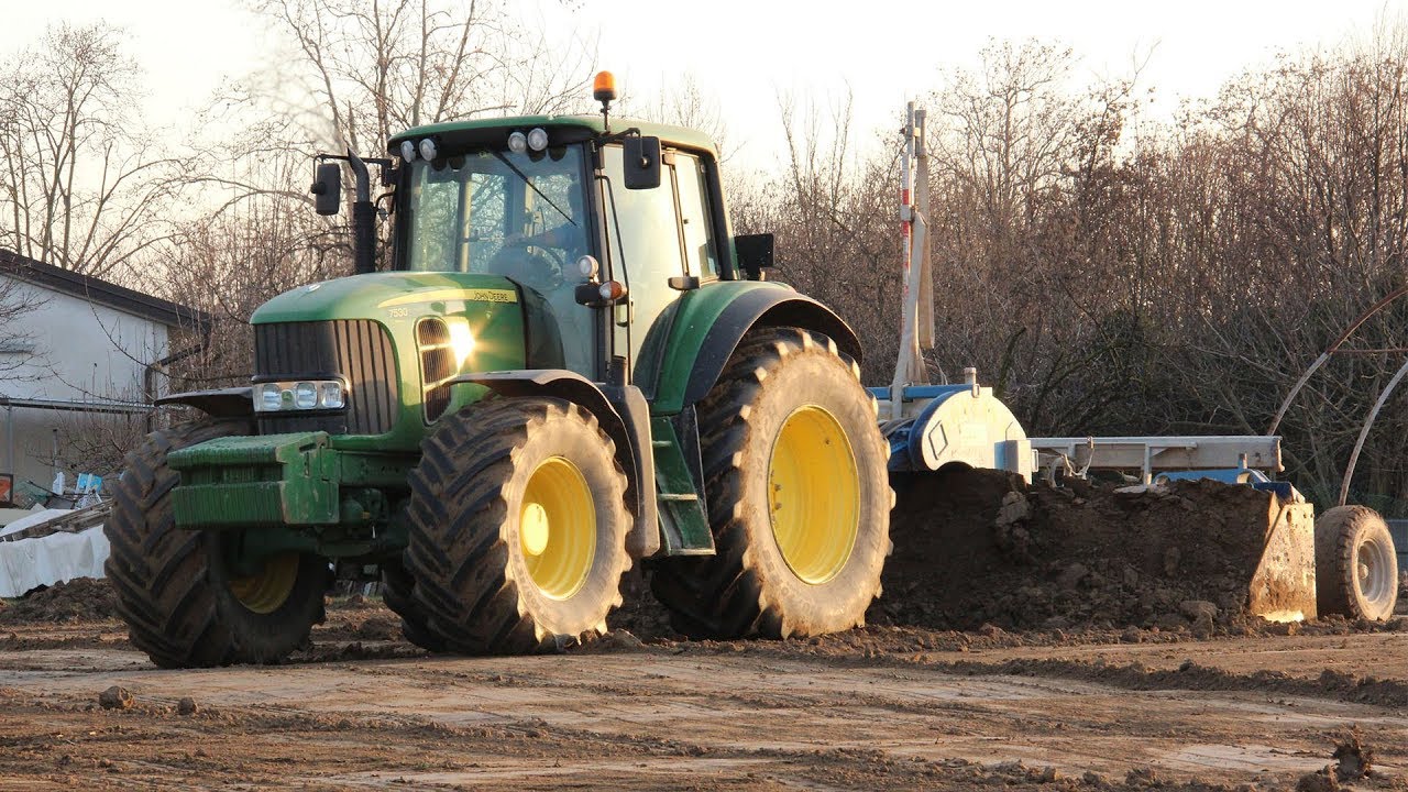 John Deere 7530 Premium con Livella Fontana da 5 metri | Livellatura terreno 2019