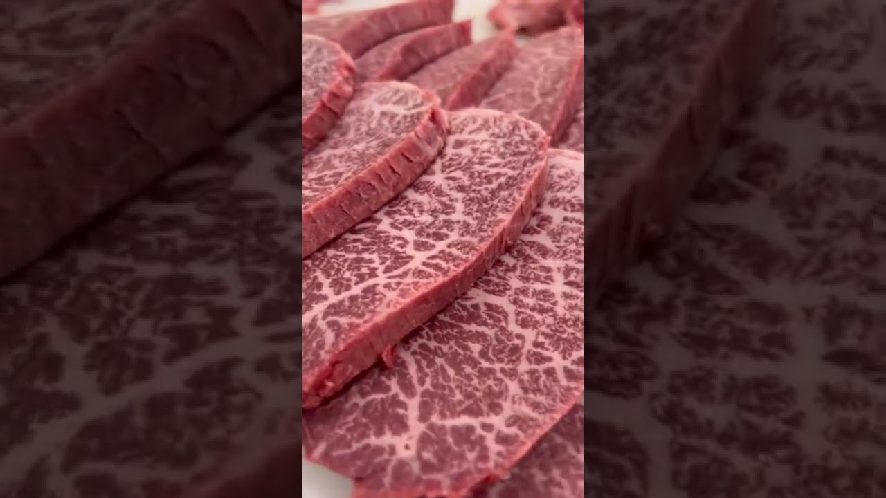 Portioning a Japanese Wagyu Knuckle | KUMANO WAGYU