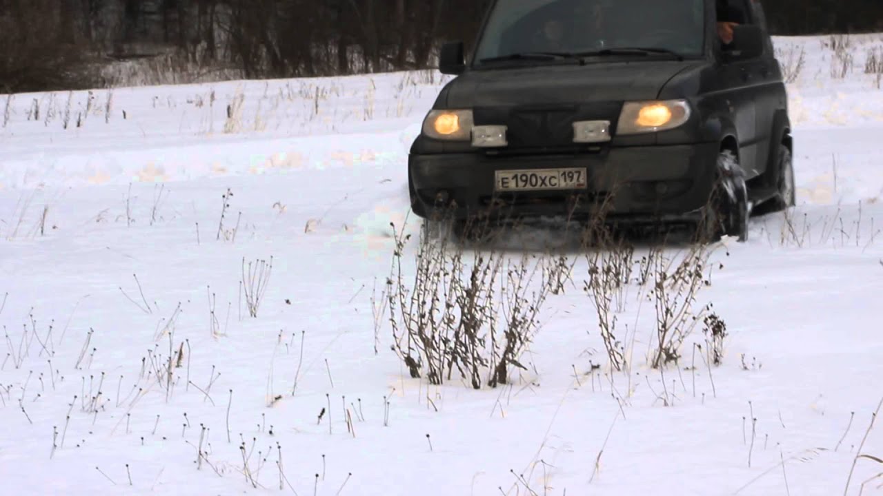 УАЗ Патриот по неглубокому снегу - YouTube