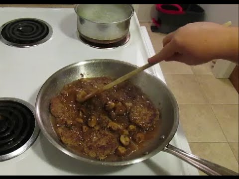 Turkey Patties In Mushroom Gravy