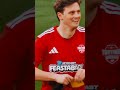 Player Pulls Out Shredder After Being Given A Yellow Futbol Player Pulls Out Shredder After Being Given A Yellow Futbol