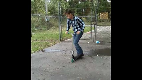 Reverse tailwhip
