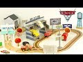 Disney Cars 3 Circuit en Bois de Thomasville McQueen Cruz Smokey Jouets Kidkraft Youtube Kids Enfant