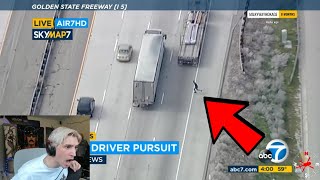 xQc reacts to Police Chase Suspect almost getting killed