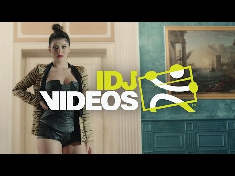 NINA DONELLI - MOJE TIJELO NINA DONELLI - MOJE TIJELO