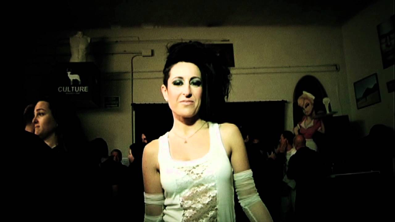 videoclipuri muzica Adelanto Videoclip 