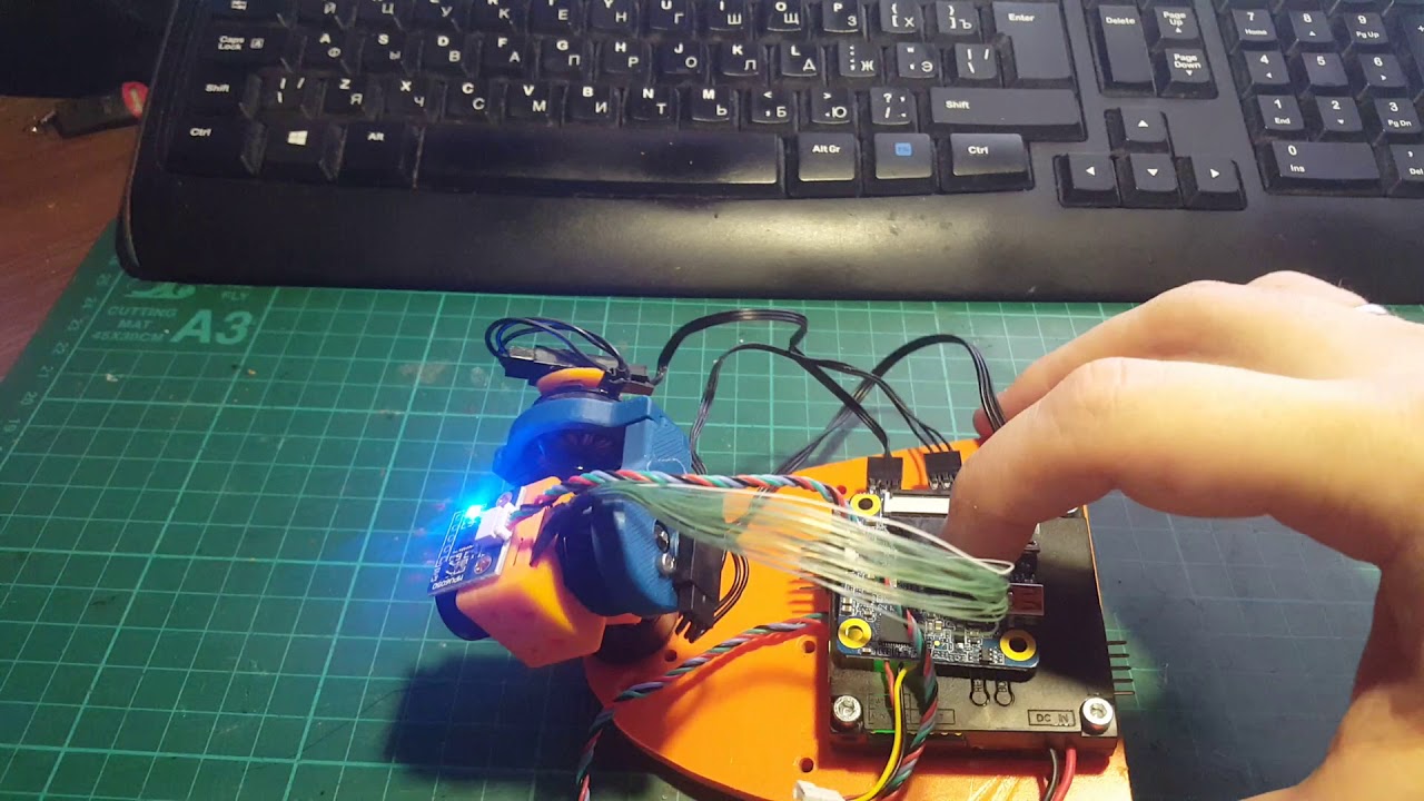 Brushless 3 axis gimbal for Runcam Split