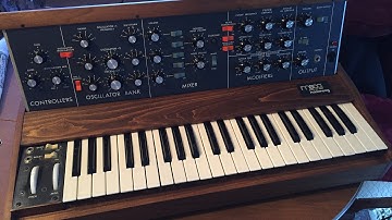 MiniMoog Model D Demonstration