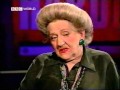 Capture de la vidéo Interview Wiith Kyra Vayne, Soprano,(1916-2001) "Wherever I Went I Was The Perpetual Outsider."
