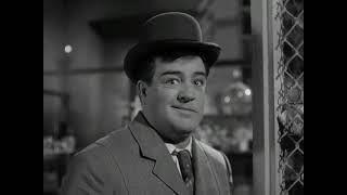 Abbott And Costello Meet Dr. Jekyll and Mr. Hyde - Tubby Entra no Laboratório