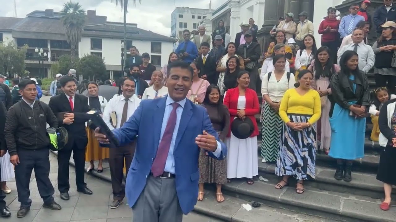 EVANGELISMO A VOZ EN CUELLO, EN MEDIO DE LA OPOSICIÓN!!