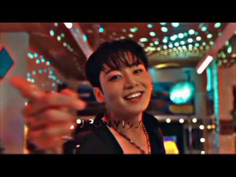 BTS 🤯😳🥵🔥 #shorts #bts#jimin#tae#v#jungkook#namjoon#jin#suga#yoongi#taehyung#ytshorts#fire#op(2)
