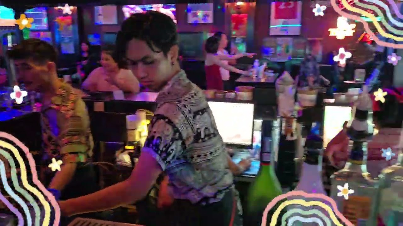 Famous Stumble Inn at Nana Plaza featuring Earthquake Band!