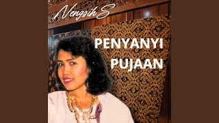 PENYANYI PUJAAN