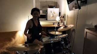 An 8th-note ride backbeat pattern 