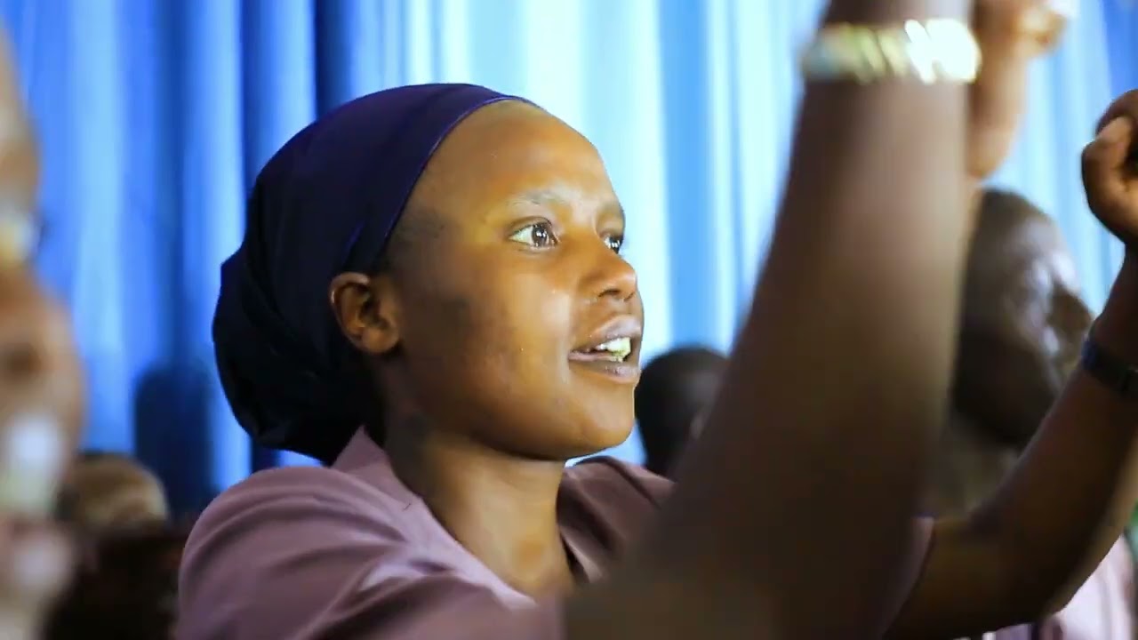 Inkuru y'ihumure by Sioni Choir Adepr Jenda (Live Performance ADEPR JENDA)