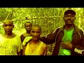 Les mbutis et mr reddy dans le parc de la riviere lomami