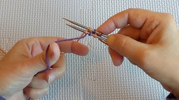 Alternating Two Color Magic Cast On