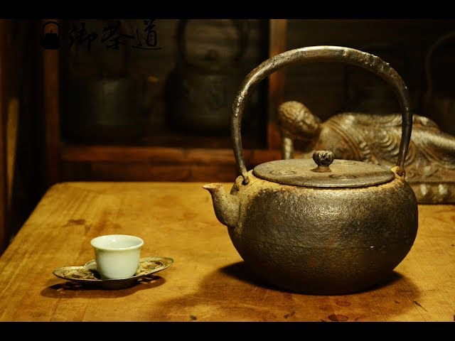 鐵壺老鐵壺御茶道南部鐵器的十一代傳人小泉仁左衛門- YouTube