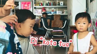 Download Lagu KITA SAMPAI TERSESAT DI DESANYA KELUARGA SHUOSHUO MP3 Download Lagu KITA SAMPAI TERSESAT DI DESANYA KELUARGA SHUOSHUO MP3