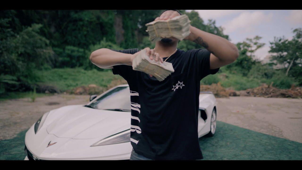Looskii - Stand Out (Official Music Video)