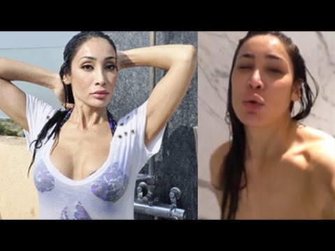 Sofia Hayat's SEXY NUDE SHOWER Video on Instagram - Vloggest