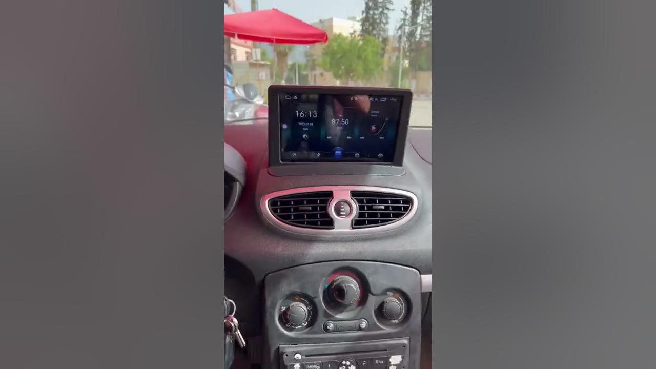 Installazione Autoradio estraibile Android nella Renault Clio III