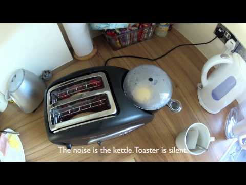 Видео: Bang Bang The Toaster Egg - Matador Network