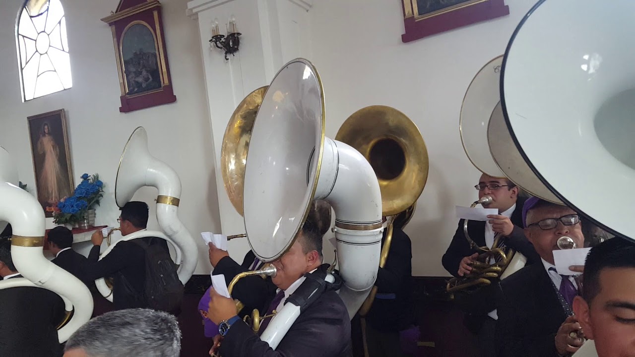 Marcha Fúnebre: Rey del Universo.