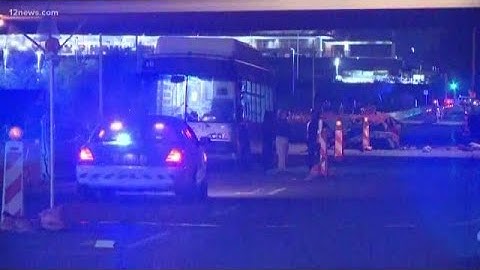 One dead after driving off freeway near Sky Harbor Airport