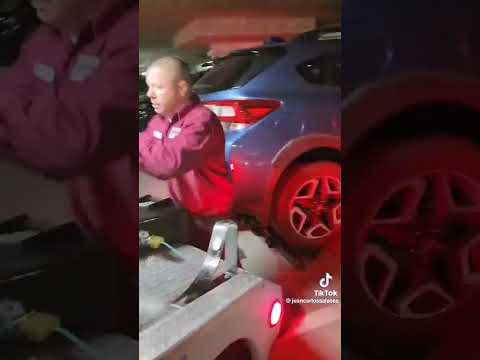 так в Америке эвакуируют автомобили