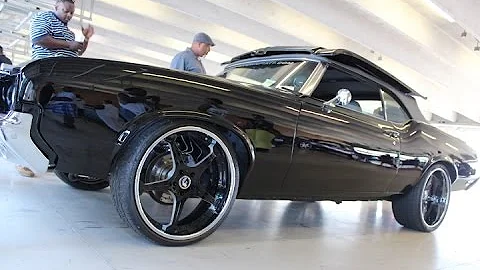 Veltboy314 - 1971 Cutlass Vert on 24" Forgiato Wheels