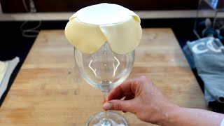 Sorprendi i tuoi amici con l&#39;incredibile trucco del bicchiere di pasta sfoglia!