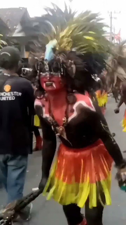 Dayak Karnaval Desa Sumberingin Kulon Ngunut Tulungagung #shorts #youtubeshorts #karnaval #viral