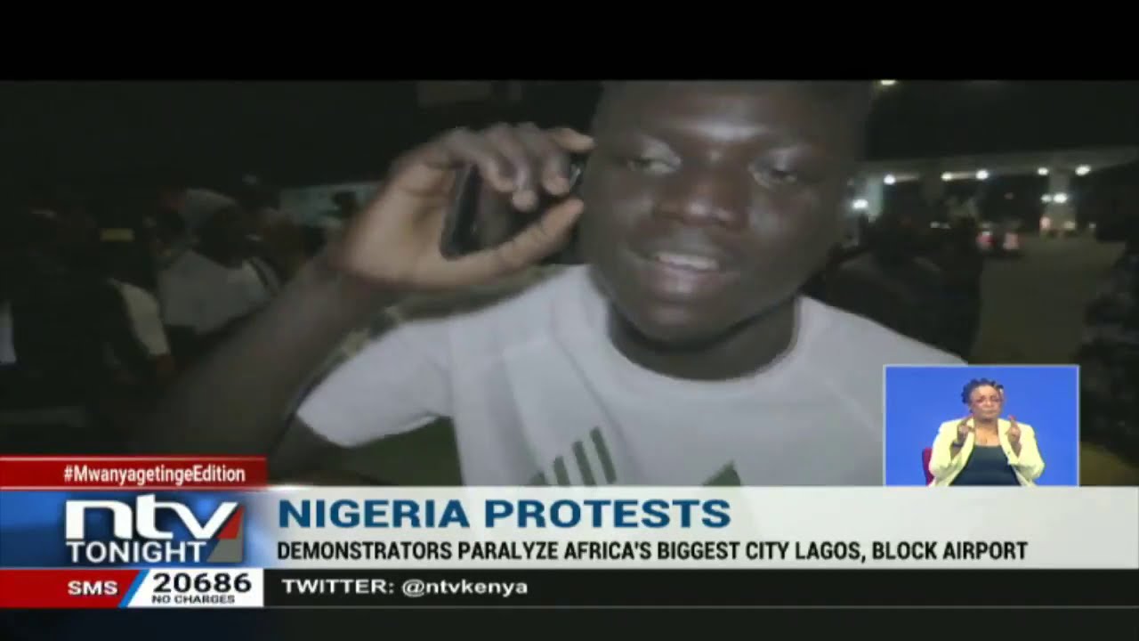 Nigerians take to the streets to protest against brutality by SARS