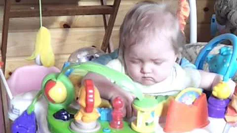 Seepy nora. I am making noise to wake her up.