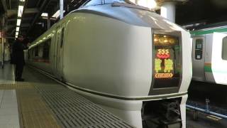 651系1000番台OM206編成　臨時特急草津83号　上野駅発車風景