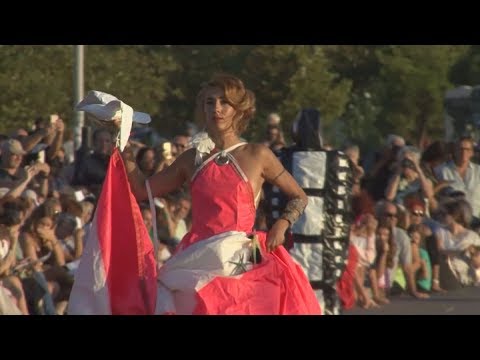 Πασαρέλα με δημιουργίες