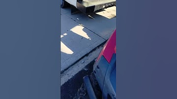 how to change a cv axle in 30 seconds! #mechanic #fyp #broken