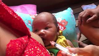 How to Breastfeed Newborn Baby Ah Meta 17   02