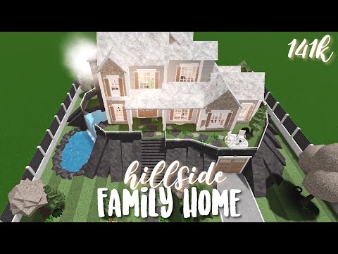 Cozy Hillside Family Home Bloxburg Build