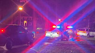 Fort Wayne man wanted for murder in May shooting