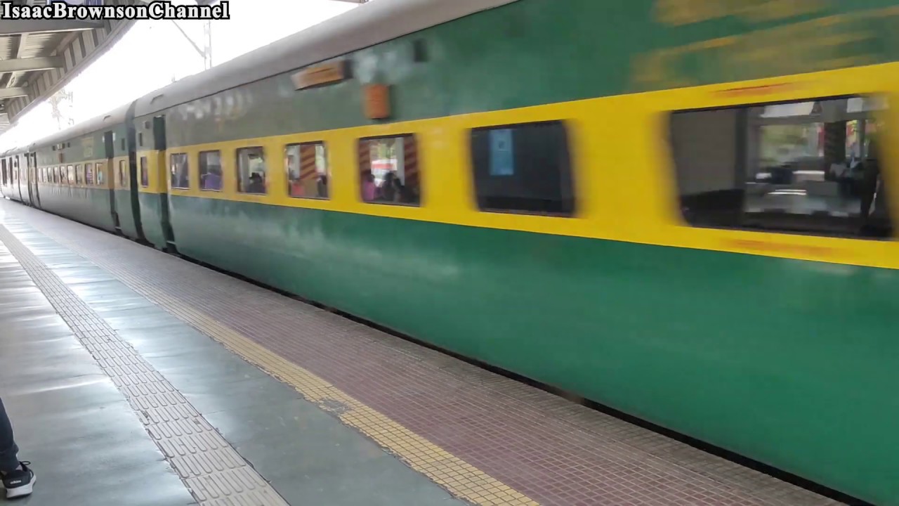 12188 | Jabalpur Garib Rath Express | Thane Station | WAP - 4  |
