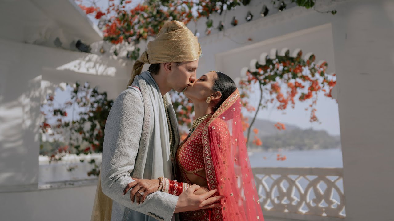 Taj Lake Palace l White wedding in Udaipur l Aryamika &Christian l