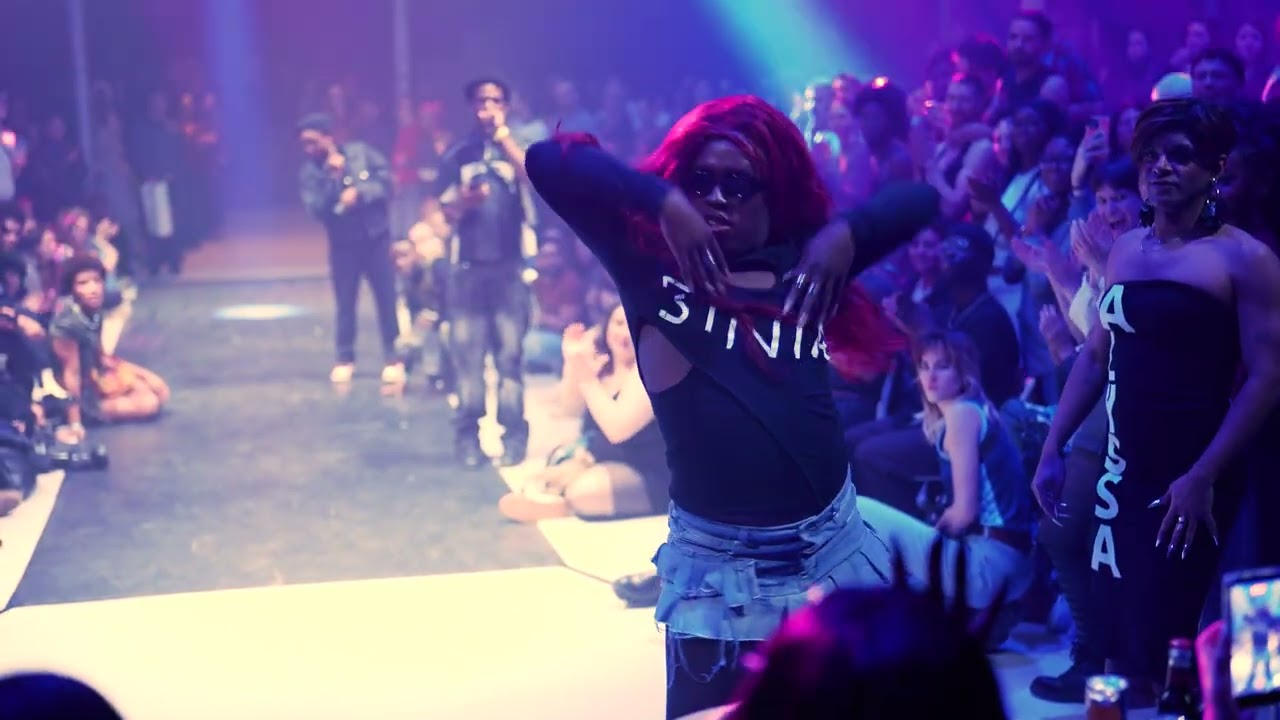 CLASSIC PERFORMANCE THE REVENDICATION KIKI BALL