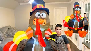 GiANT THANKSGIVING TURKEY Game with CALEB and MOMMY! Pretend Play SCAVENGER Hunt for KIDS!