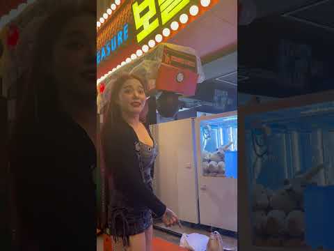 펀치 9357점 치는 여자 #펀치기계